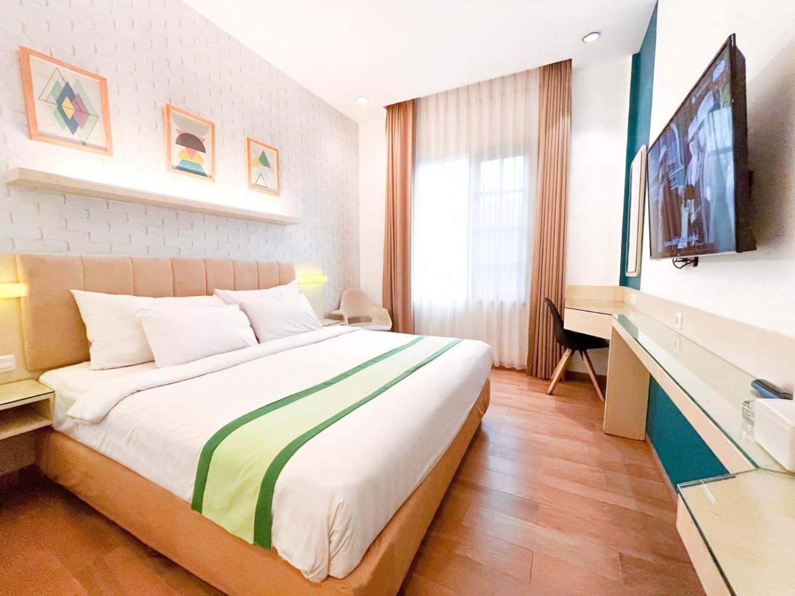 Hotel Wisata Niaga Campus Purwokerto Exterior foto